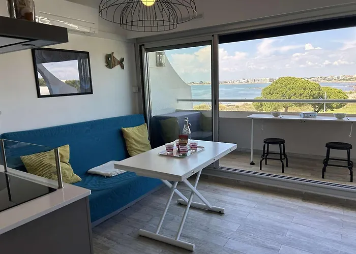 Climatise 2 Pieces Avec Parking Pres De La - Fr-1-250-309 Διαμέρισμα *