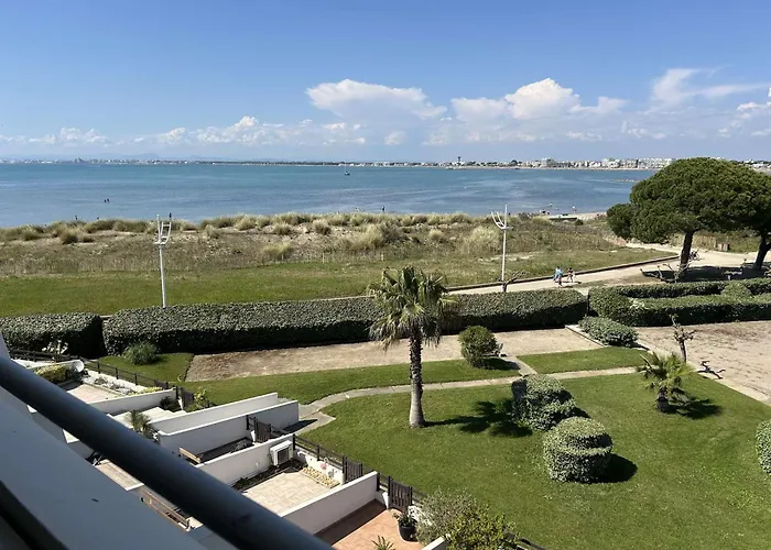 Διαμέρισμα Climatise 2 Pieces Avec Parking Pres De La - Fr-1-250-309